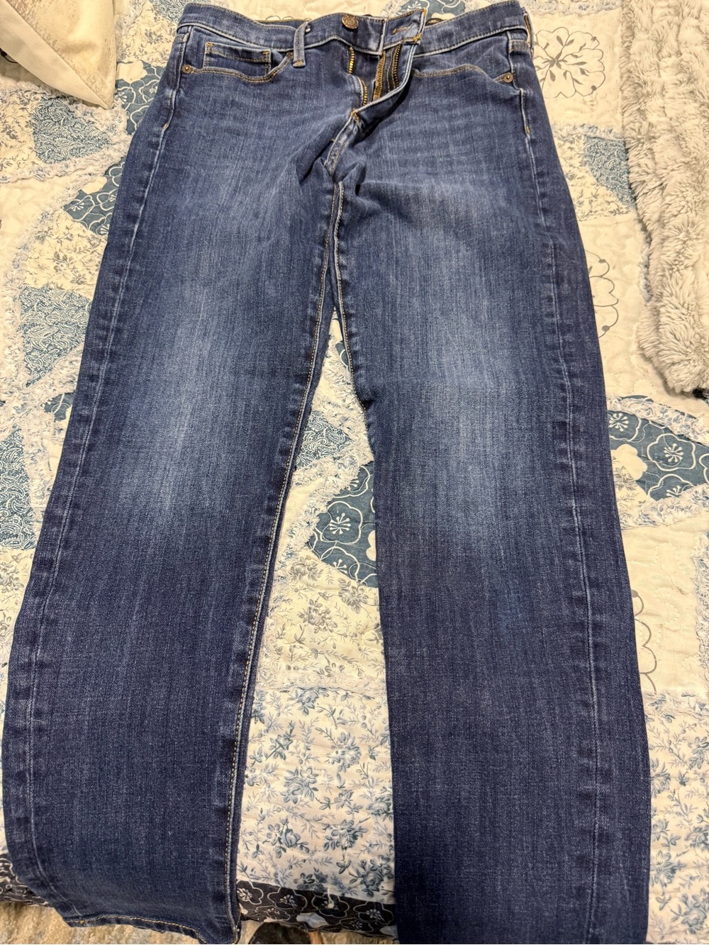 Banana Republic Women’s Straight-Leg Jeans - Dark Blue Wash
